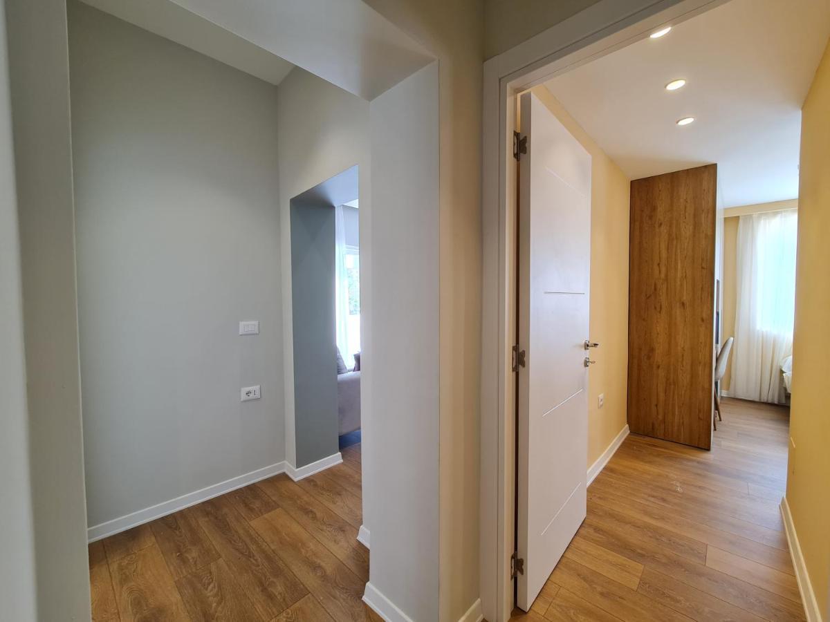Adore - Modern Apartment Tirana Exteriér fotografie