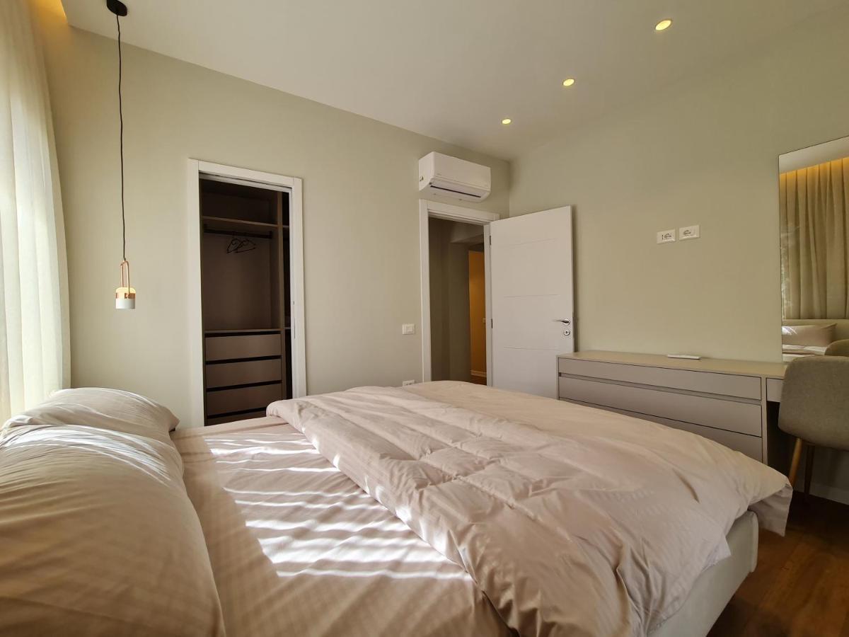 Adore - Modern Apartment Tirana Exteriér fotografie