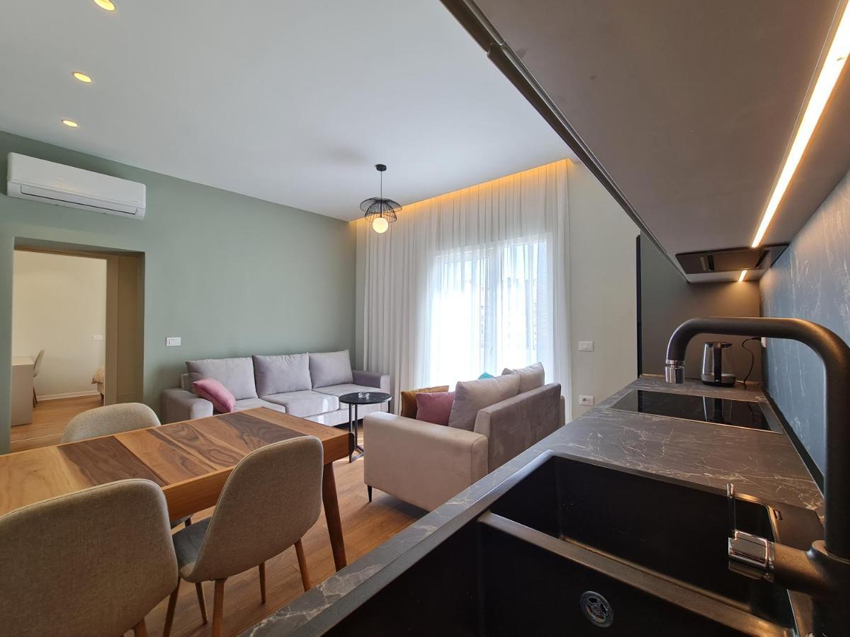 Adore - Modern Apartment Tirana Exteriér fotografie